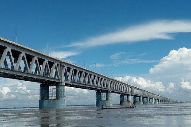 Bogibeel: Construction of the Longest Rail-Road Bridge of India