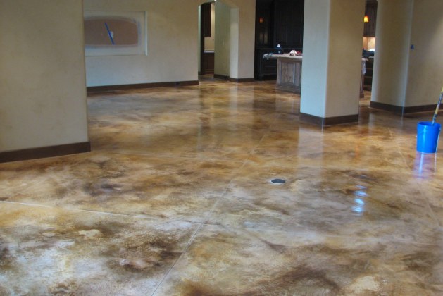 Concrete Staining: Types, Procedure, and Advantages