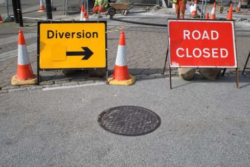 Traffic diversion signs
